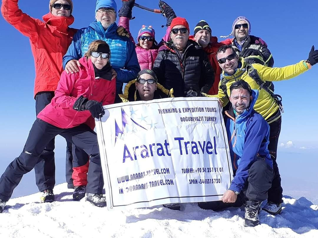 Ararat Travel景点图片