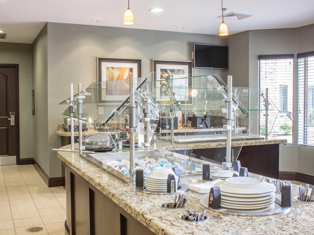 Staybridge Suites Jacksonville-Camp Lejeune Area by IHG主图