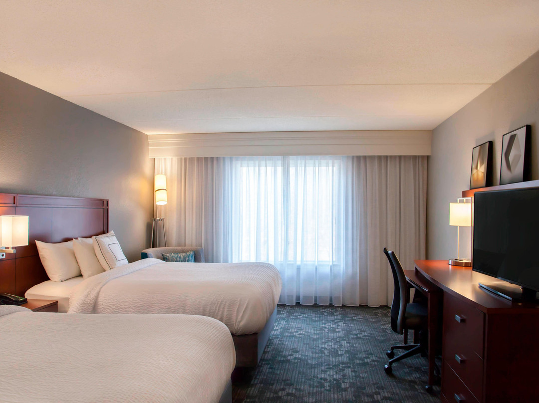 Courtyard by Marriott Rochester East/Penfield主图
