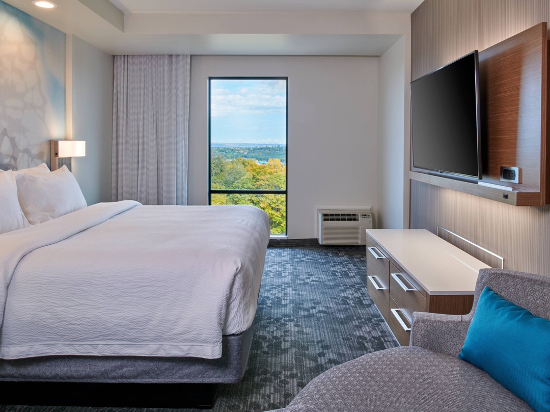 Courtyard Petoskey at Victories Square主图