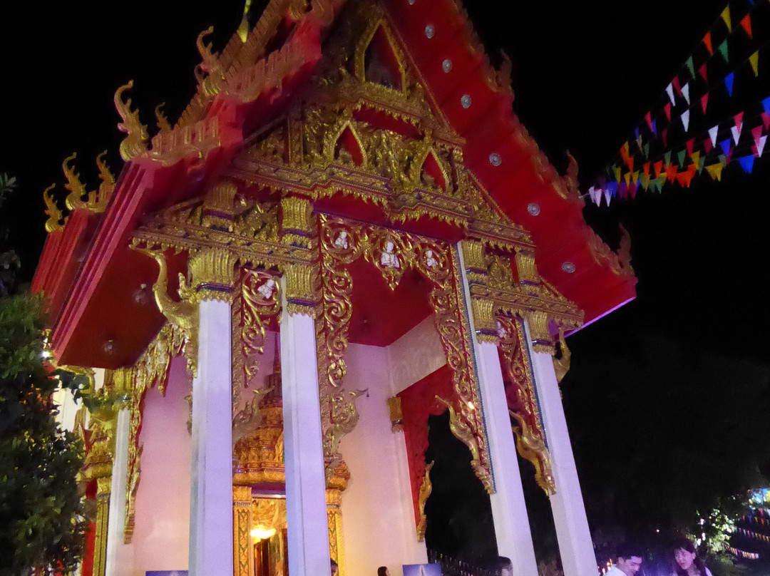 Wat Mi Chai Tha景点图片