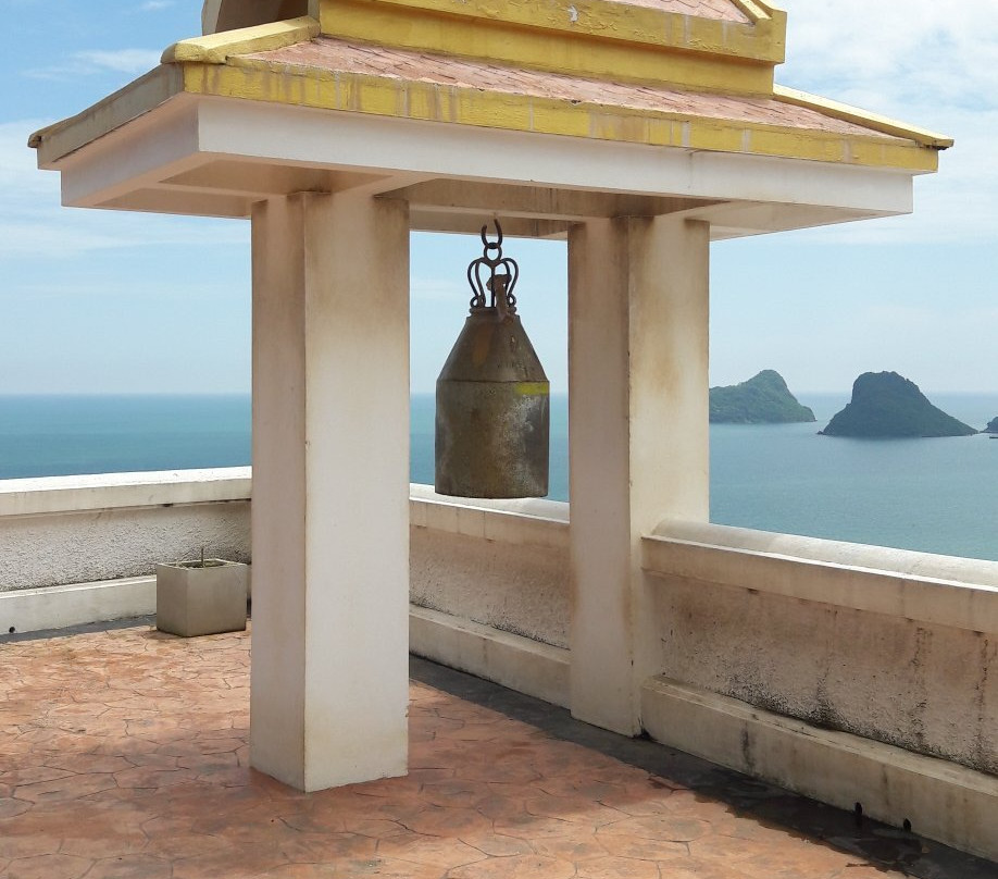 Khao Chong Krachok Temple景点图片