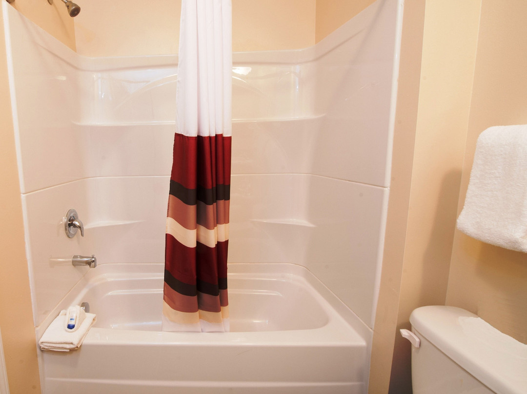 Red Roof Inn & Suites Dickinson主图