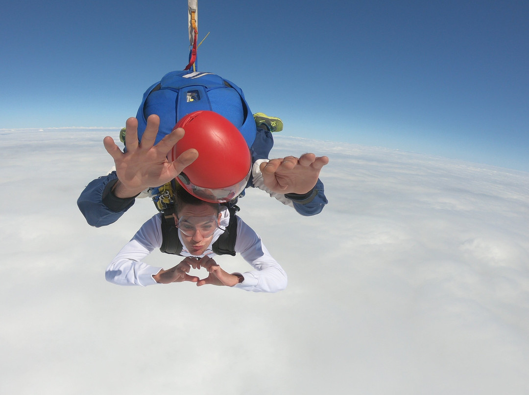 Pau Skydive
