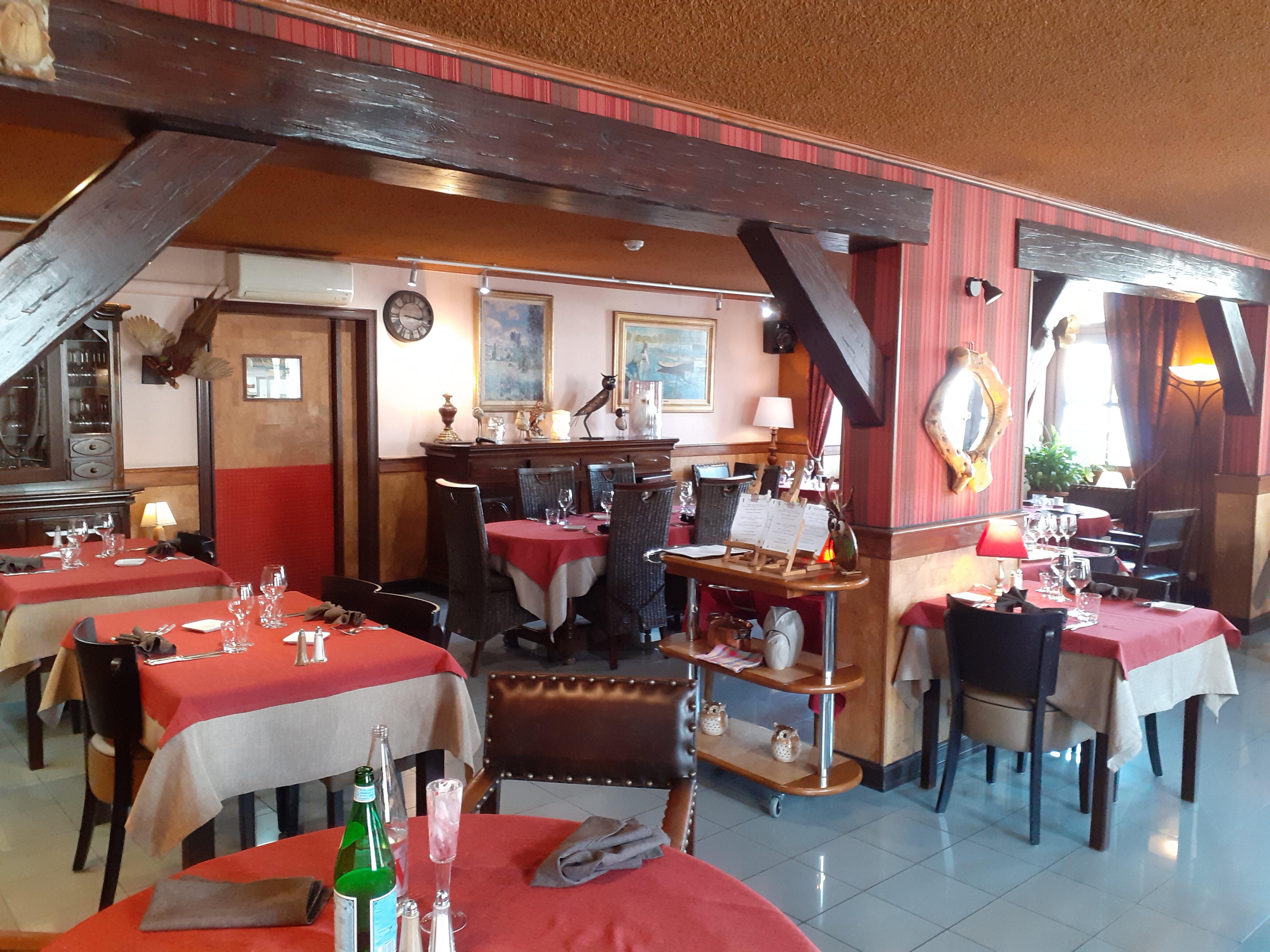 La Hulotte Au Lion D'Or-官方