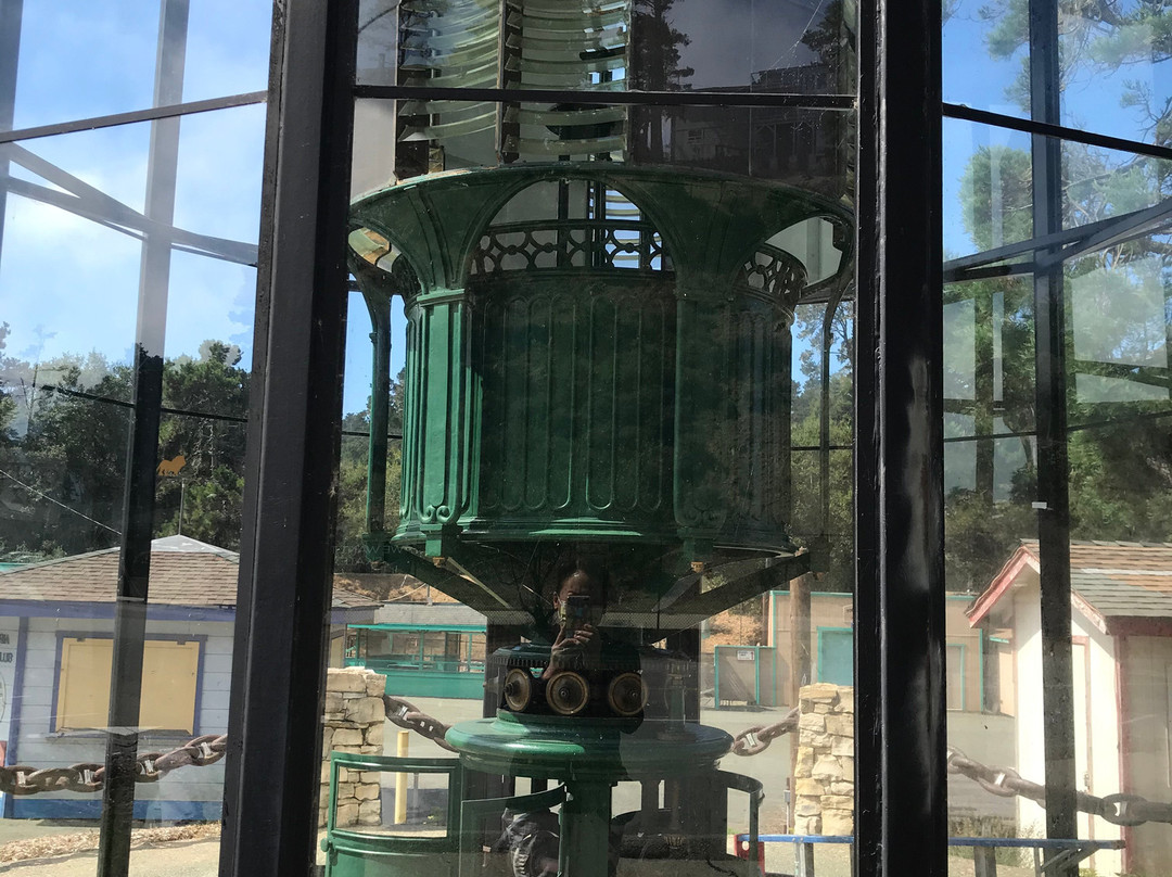 Piedras Blancas Light Station Fresnel Lens-坎布里亚必去景点
