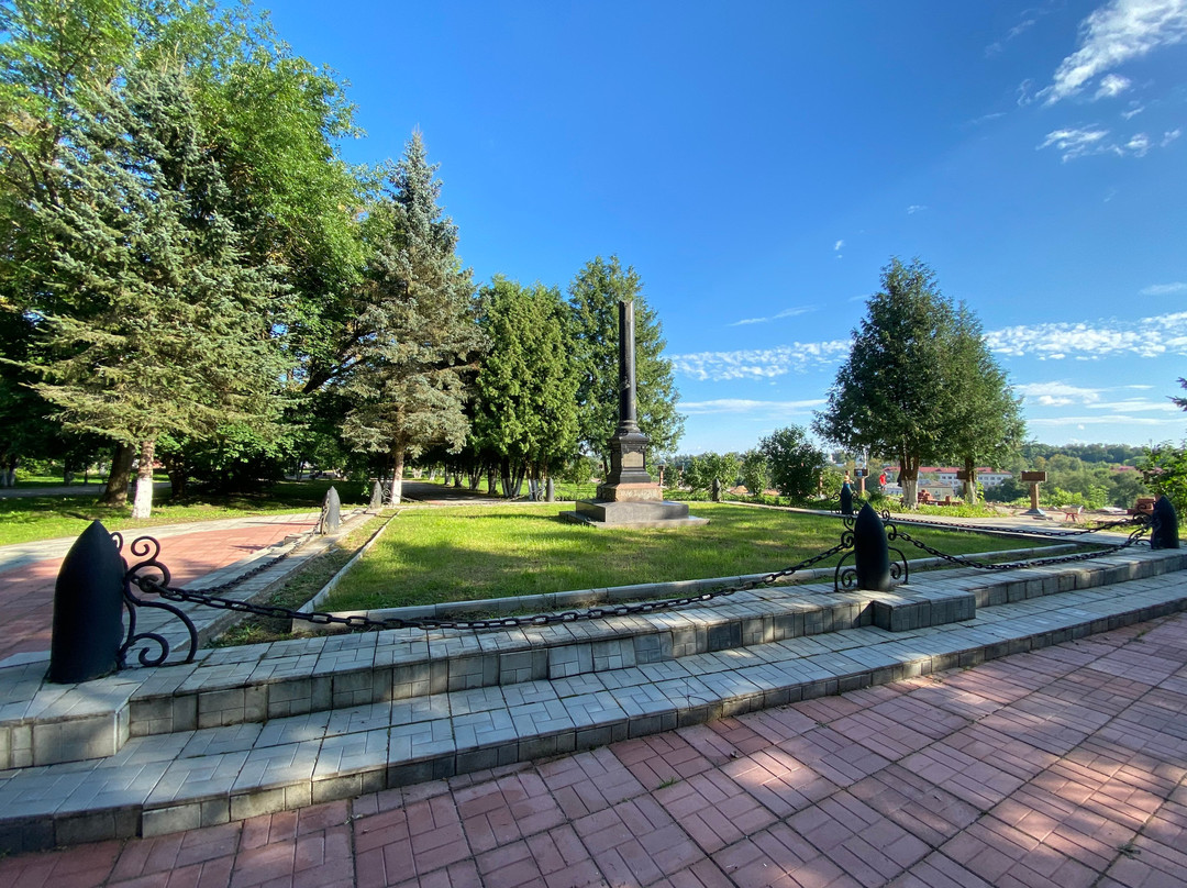 Monument to the Military Commissar Gratsinskiy-Rzhev必去景点