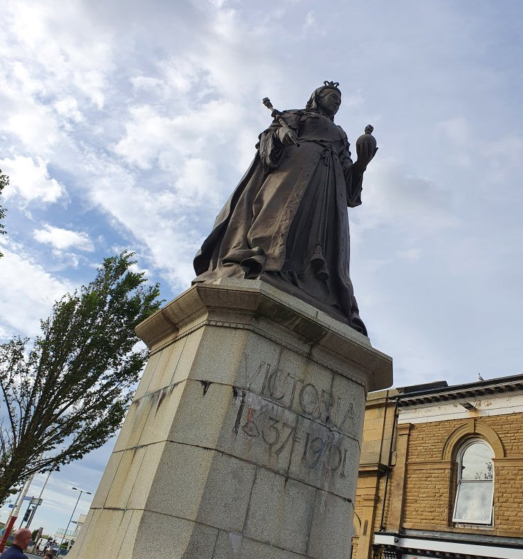 Queen Victoria Statue-绍斯波特必去景点