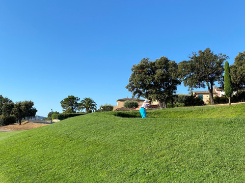 Golf de Roquebrune Resort-阿尔冈河畔罗屈埃布吕纳必去景点