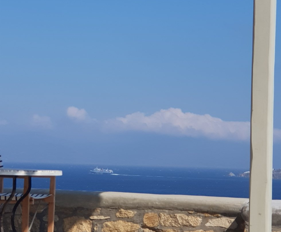 Belvedere Hilltop Complex Rooms & Suites主图