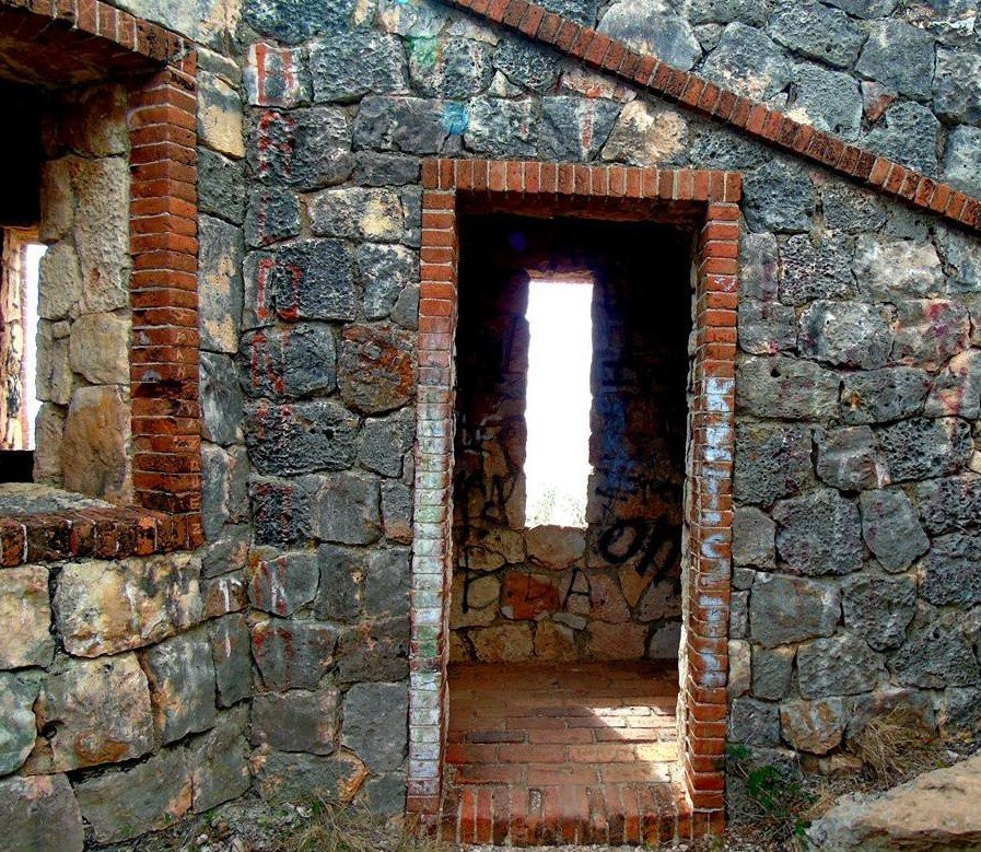 Fuerte Capron-Guanica必去景点