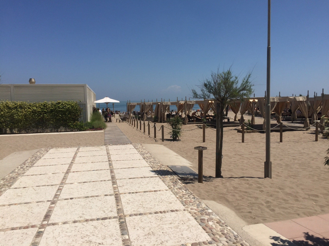 Sabbia e Sale Feeling Beach景点图片