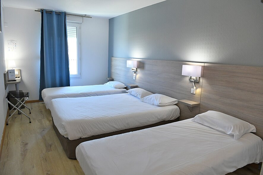 Brit Hotel Clermont L'Herault主图