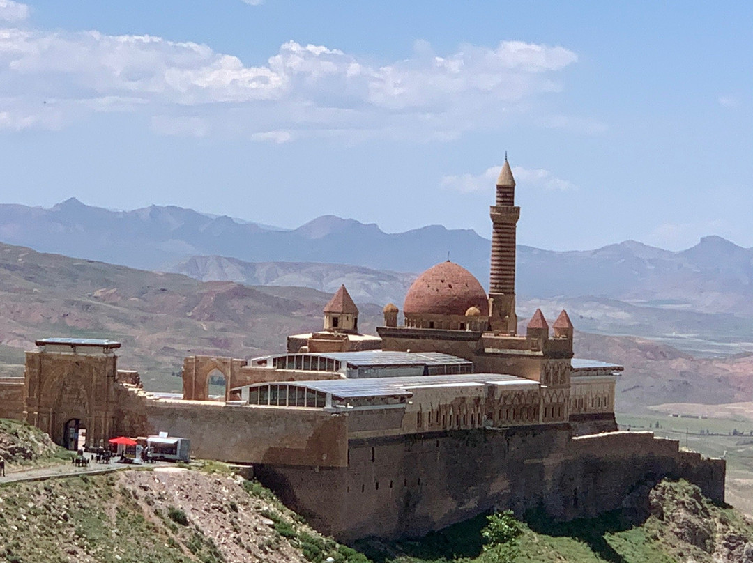 Ahmedi Hani Turbesi景点图片