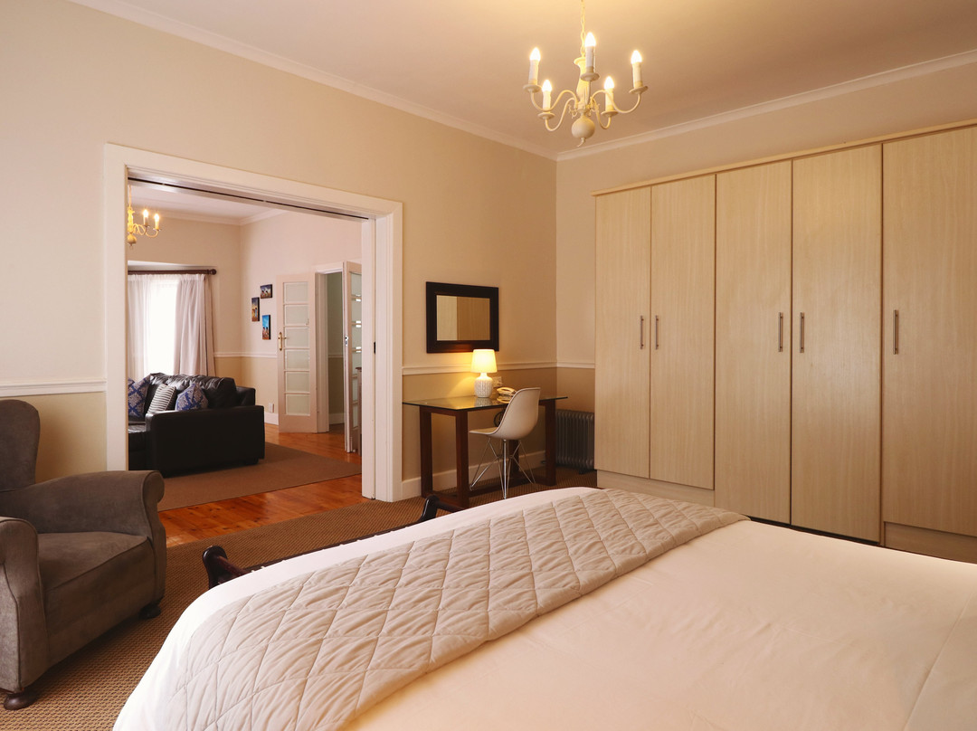 Fifth Avenue Beach House主图