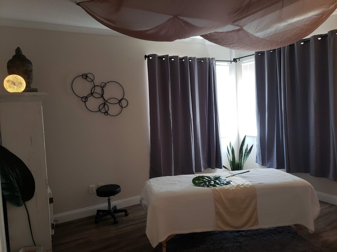 Bunnell旅游景点-Massage By Natalie & Co.