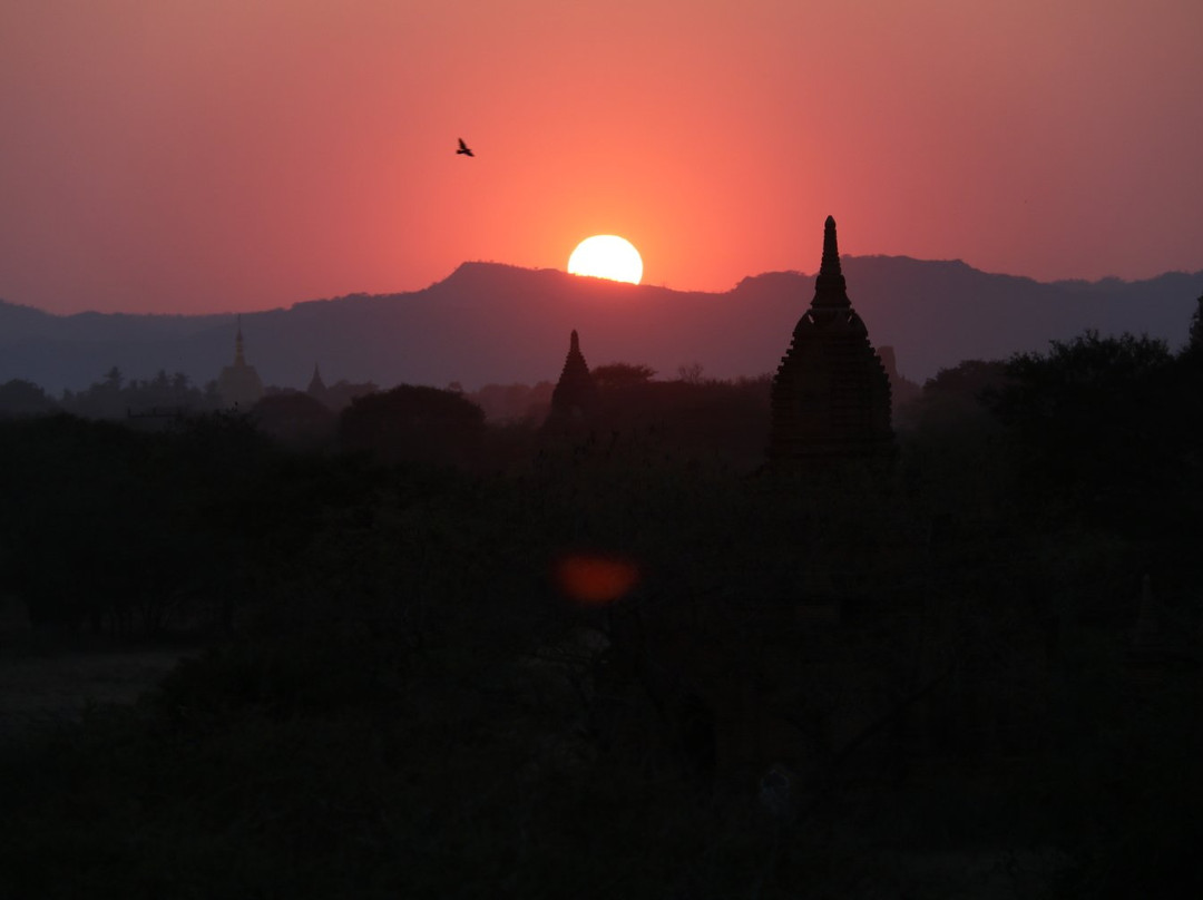 Nyaunglaphet Sunset Hill-良乌必去景点