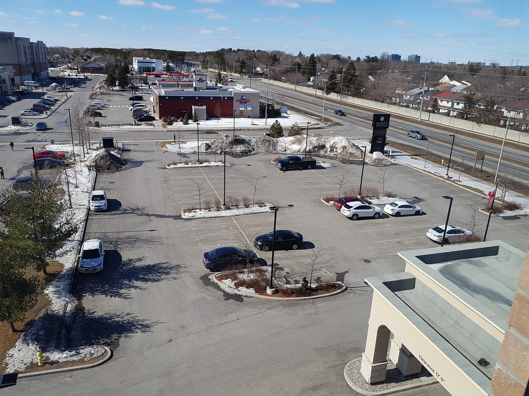 Hampton Inn by Hilton Ottawa Airport主图