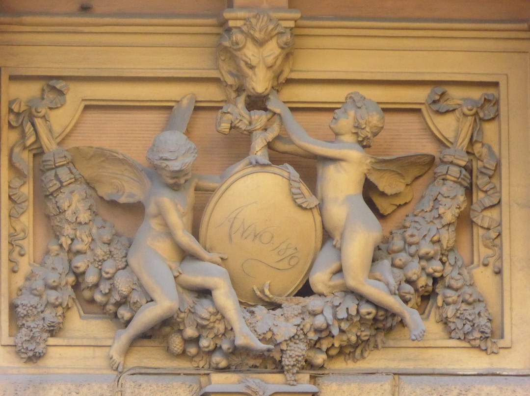 Miano旅游攻略图片