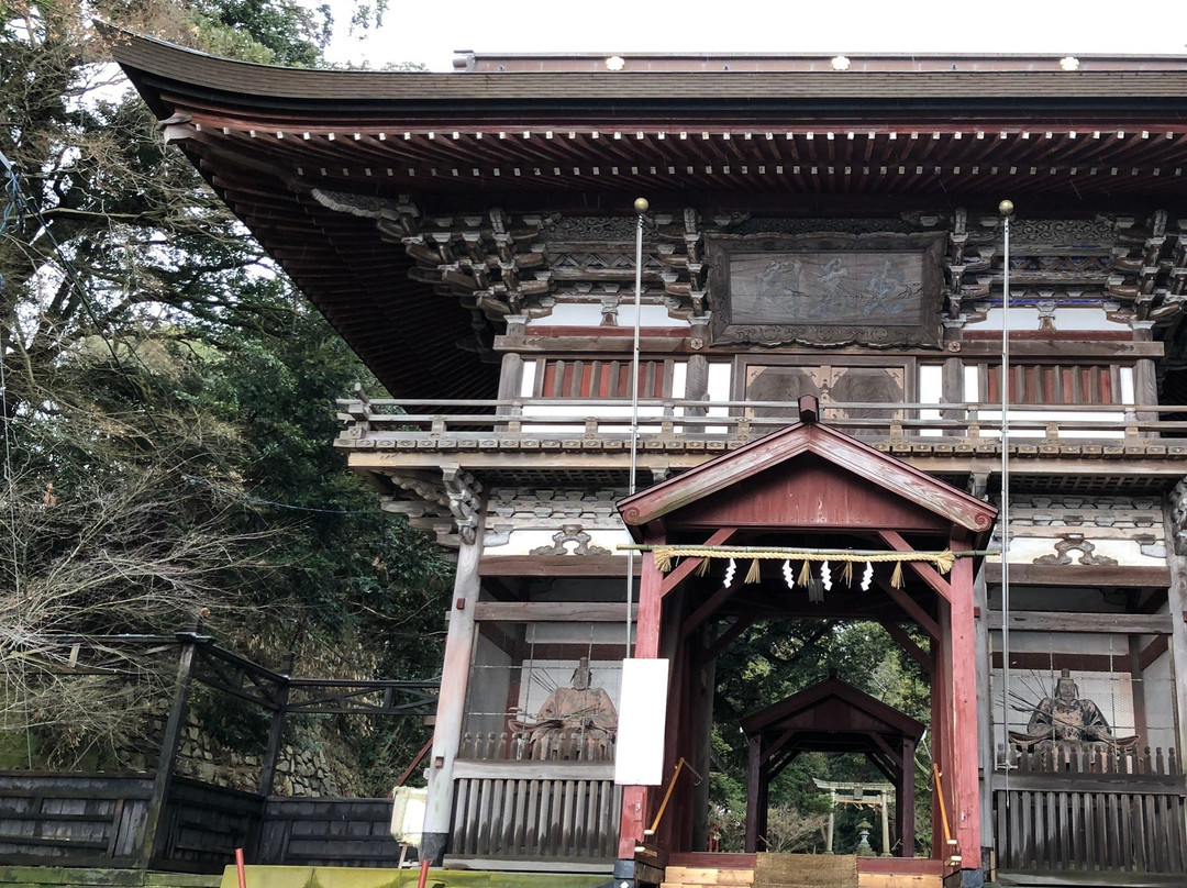 Mikuni Shrine景点图片