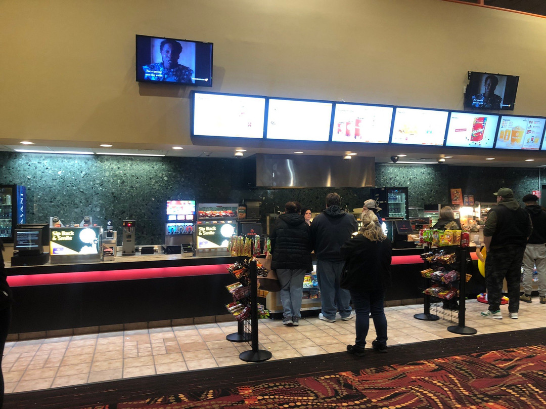 Regal Ua Farmingdale-法明代尔必去景点