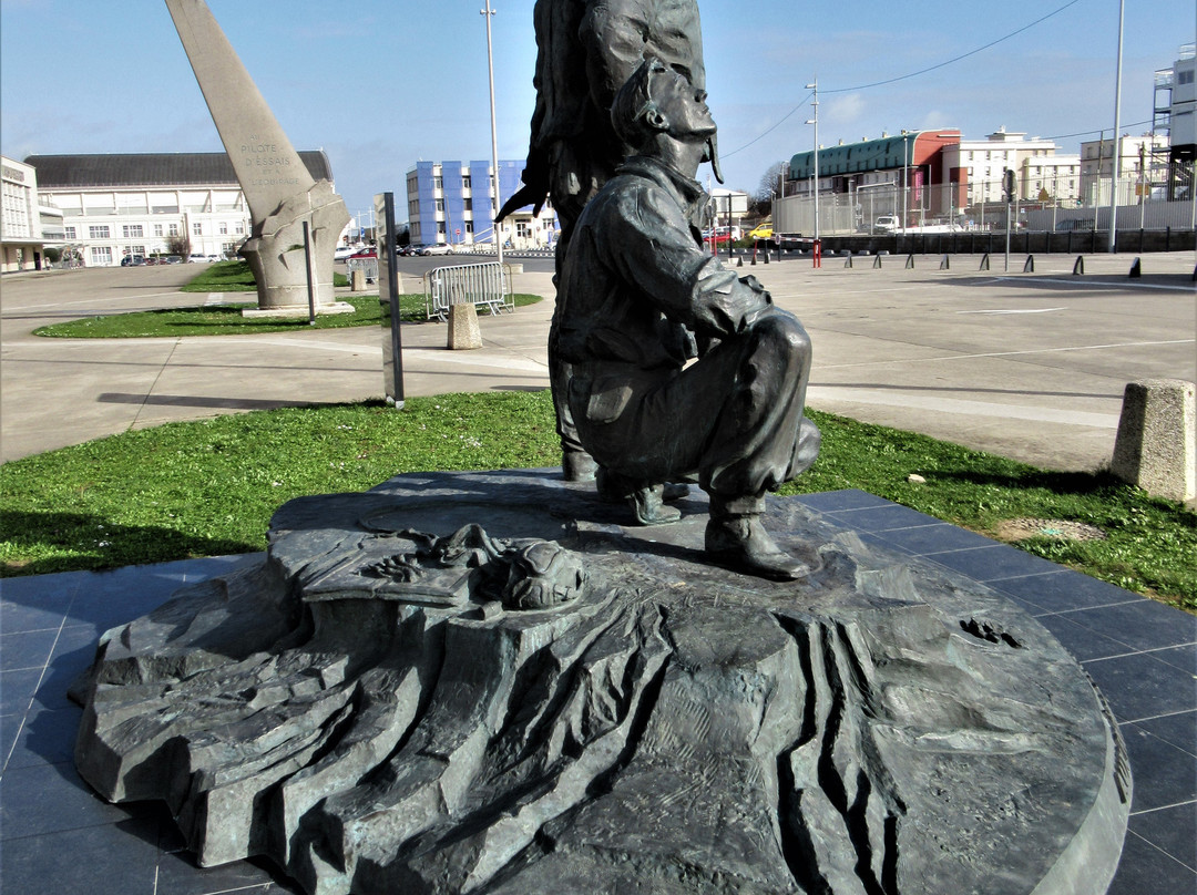 Memorial Normandie-Niemen-Le Bourget必去景点