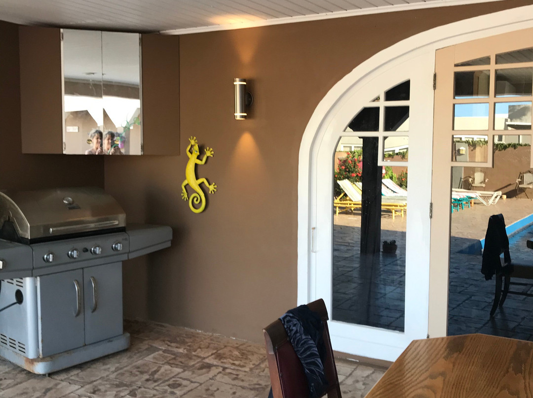 Tropical Breeze Hideaway主图