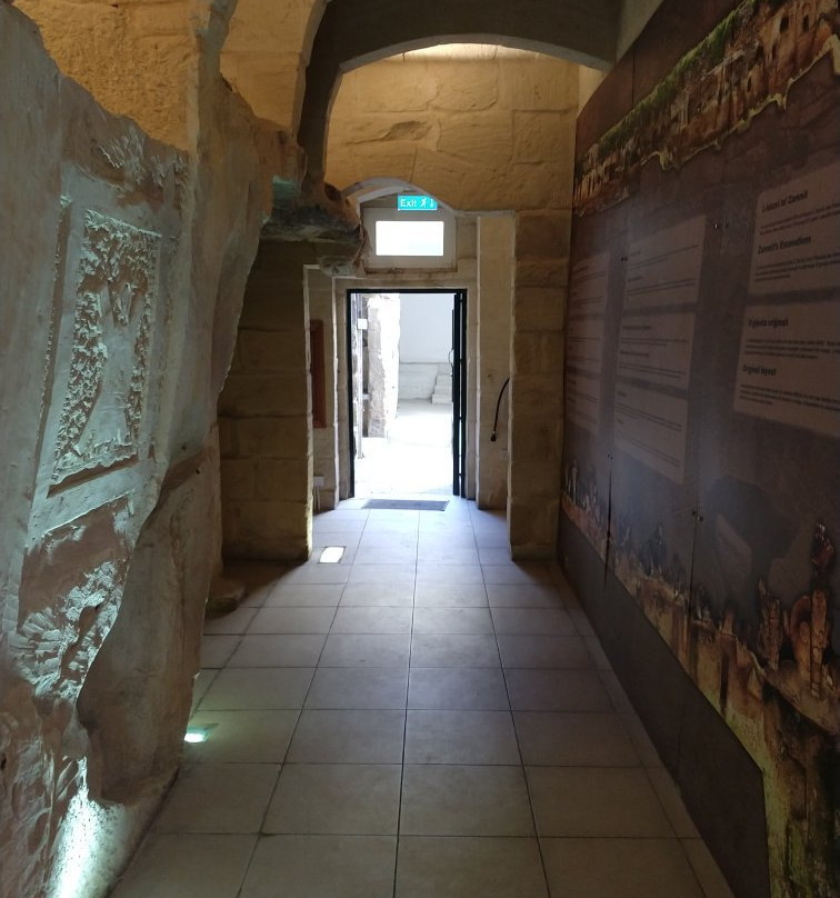 Ta’ Bistra Catacombs-Mosta必去景点