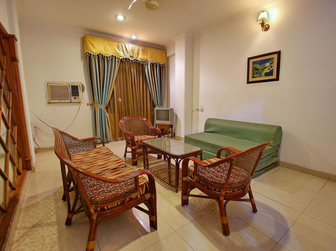 Hotel Woodland主图