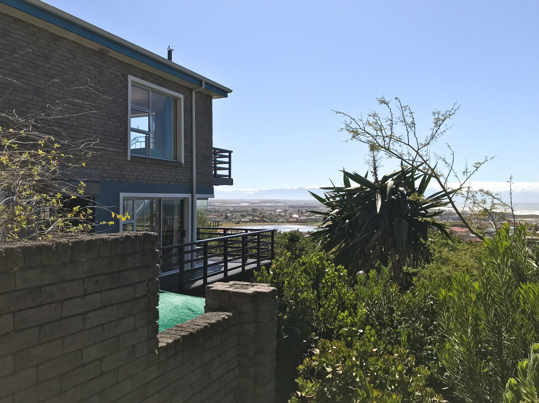 Bluebottle Guesthouse主图