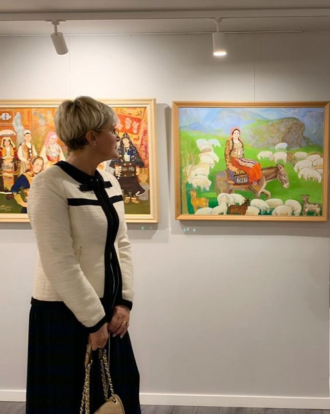 Gallery 43-地拉那必去景点