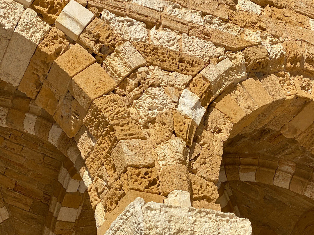 Portico dei Cavalieri Templari-布林迪西必去景点