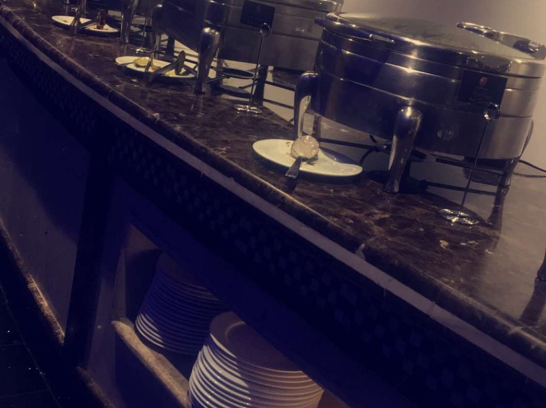 Awaliv International Hotel主图