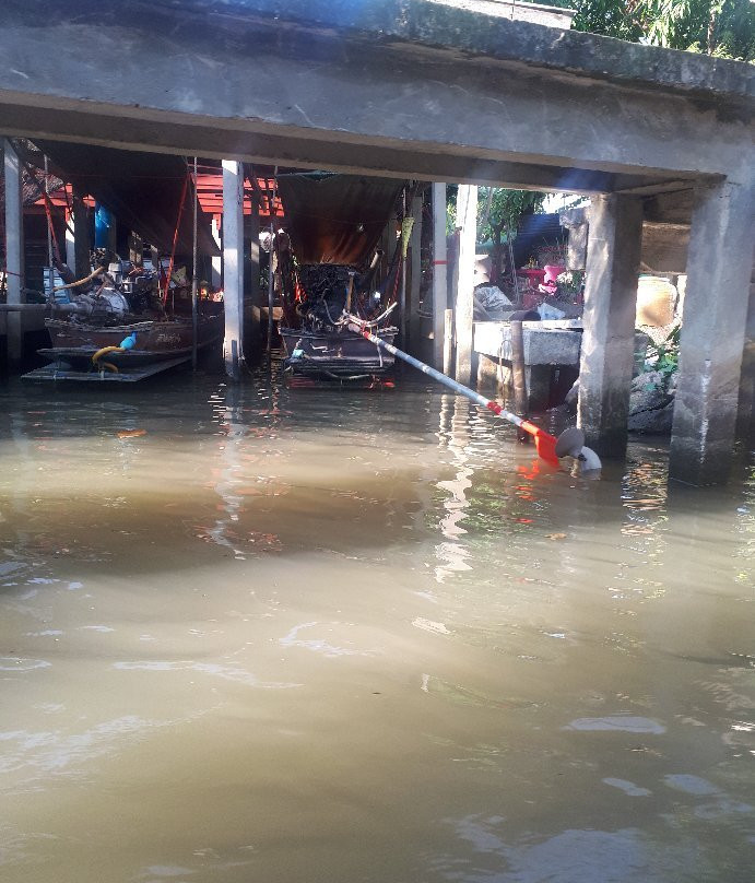 Amphawa Floating Market & Firefly Night Cruising Day Tours - Panda Bus景点图片