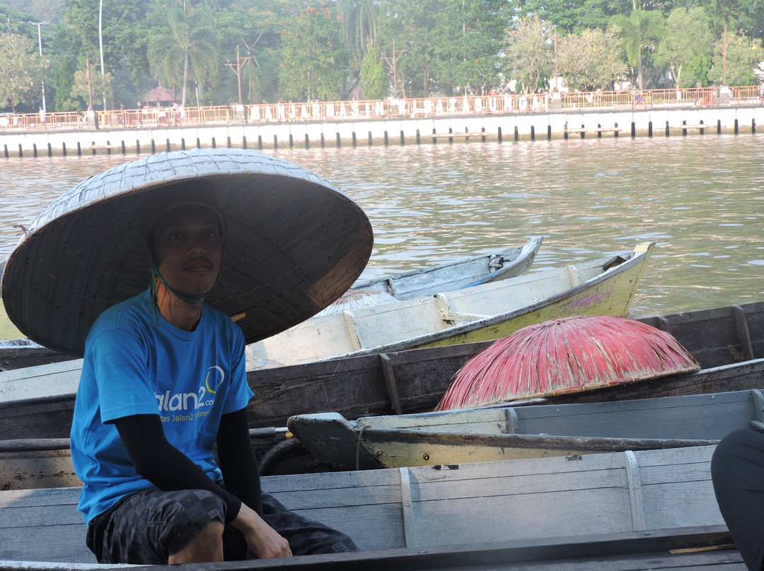 Banjarmasin Floating Market Festival景点图片