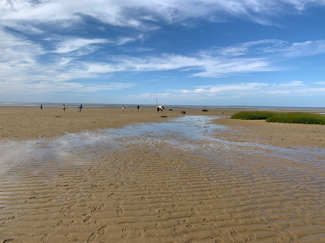 Breakwater Beach景点图片