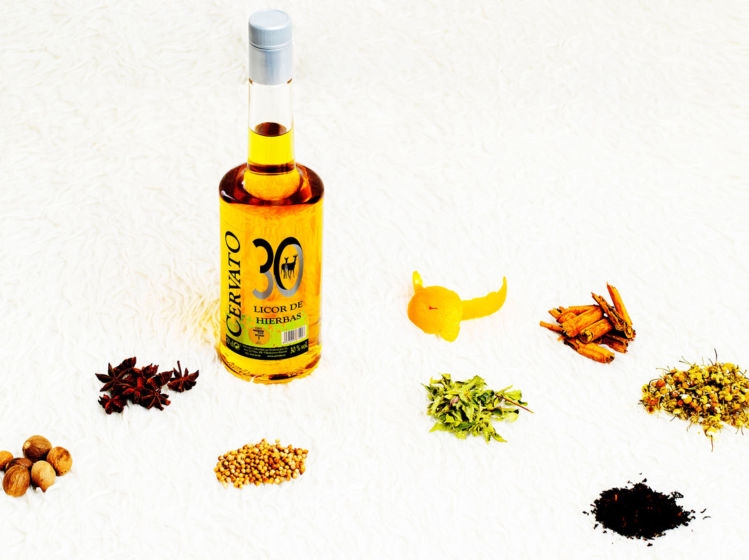 Aguardientes Cervato景点图片