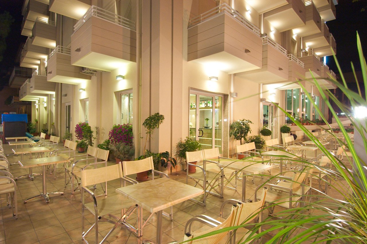 Hotel Muccioli-官方