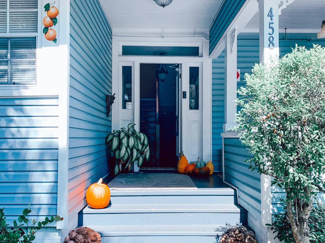 Meranova Guest Inn主图