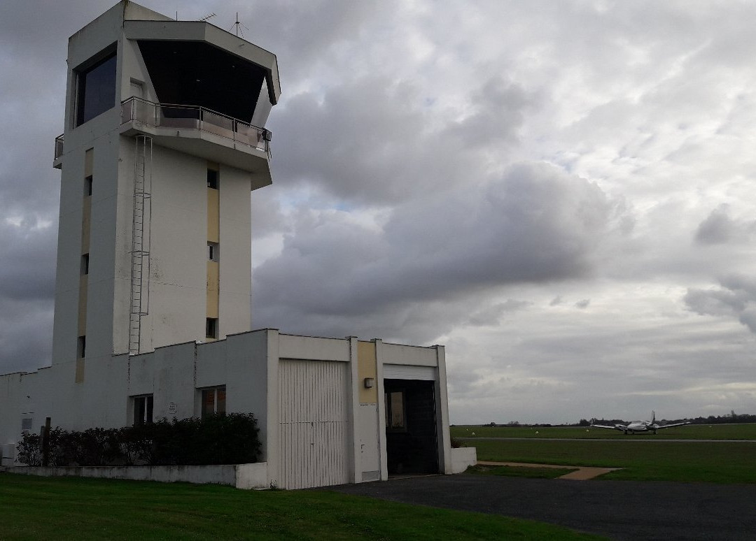 Royan Aircraft景点图片