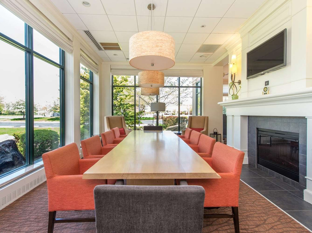 波基普西/菲什基尔希尔顿花园旅馆主图