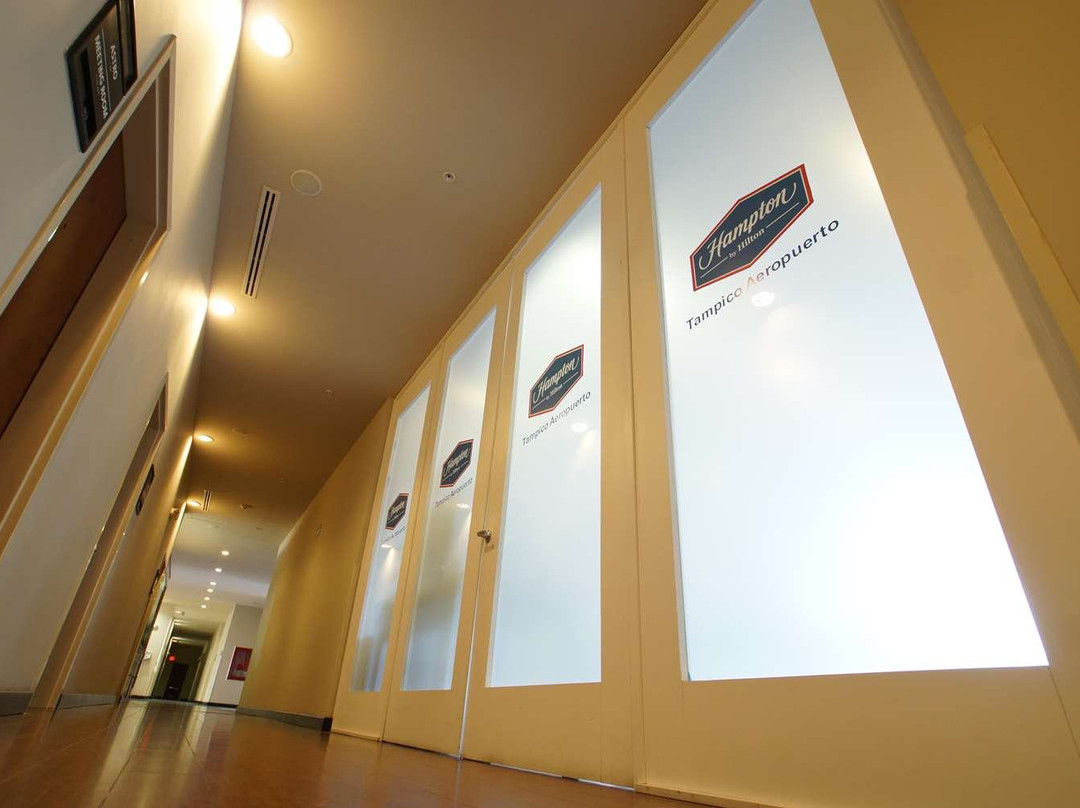 Hampton Inn by Hilton Tampico Aeropuerto主图