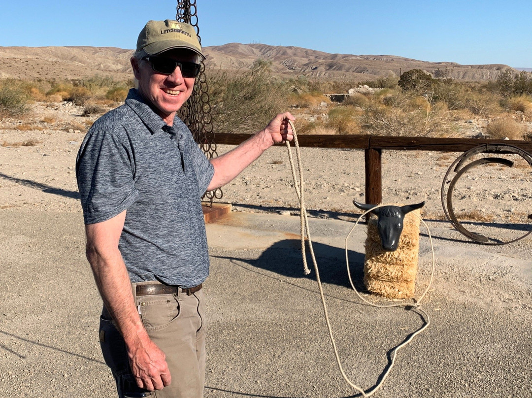 Covered Wagon Tours-棕榈泉市必去景点