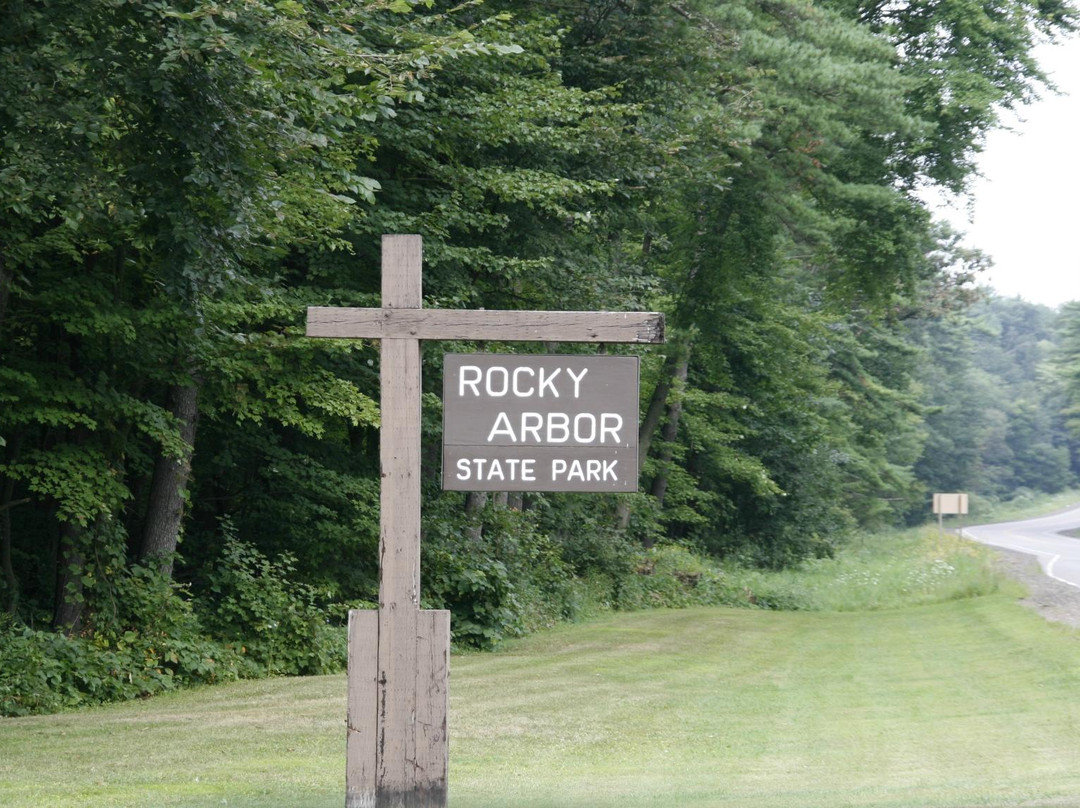 Rocky Arbor State Park景点图片