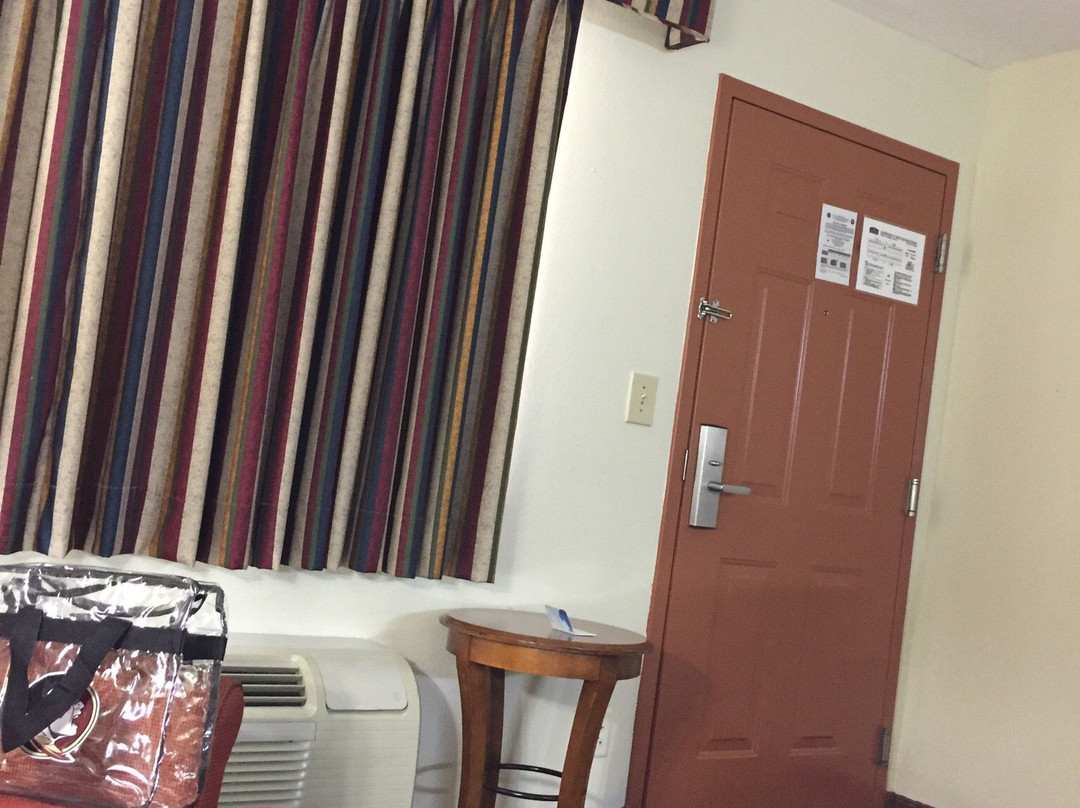 Baymont by Wyndham Midway主图