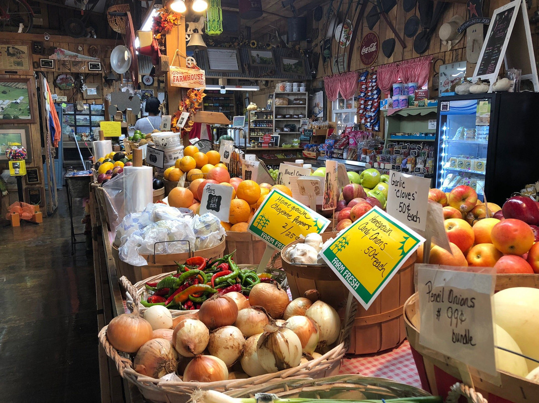 Dennison's Roadside Market景点图片