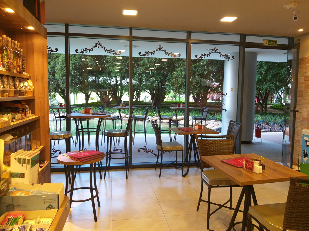 Emporio Cafe com Viagem