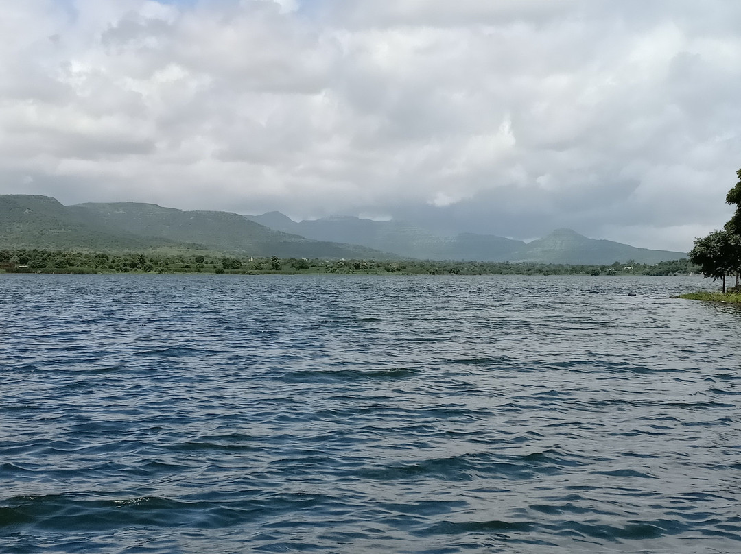 Kasarsai Dam景点图片