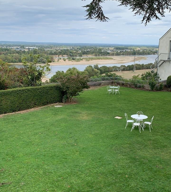 Manoir Plessis Bellevue主图