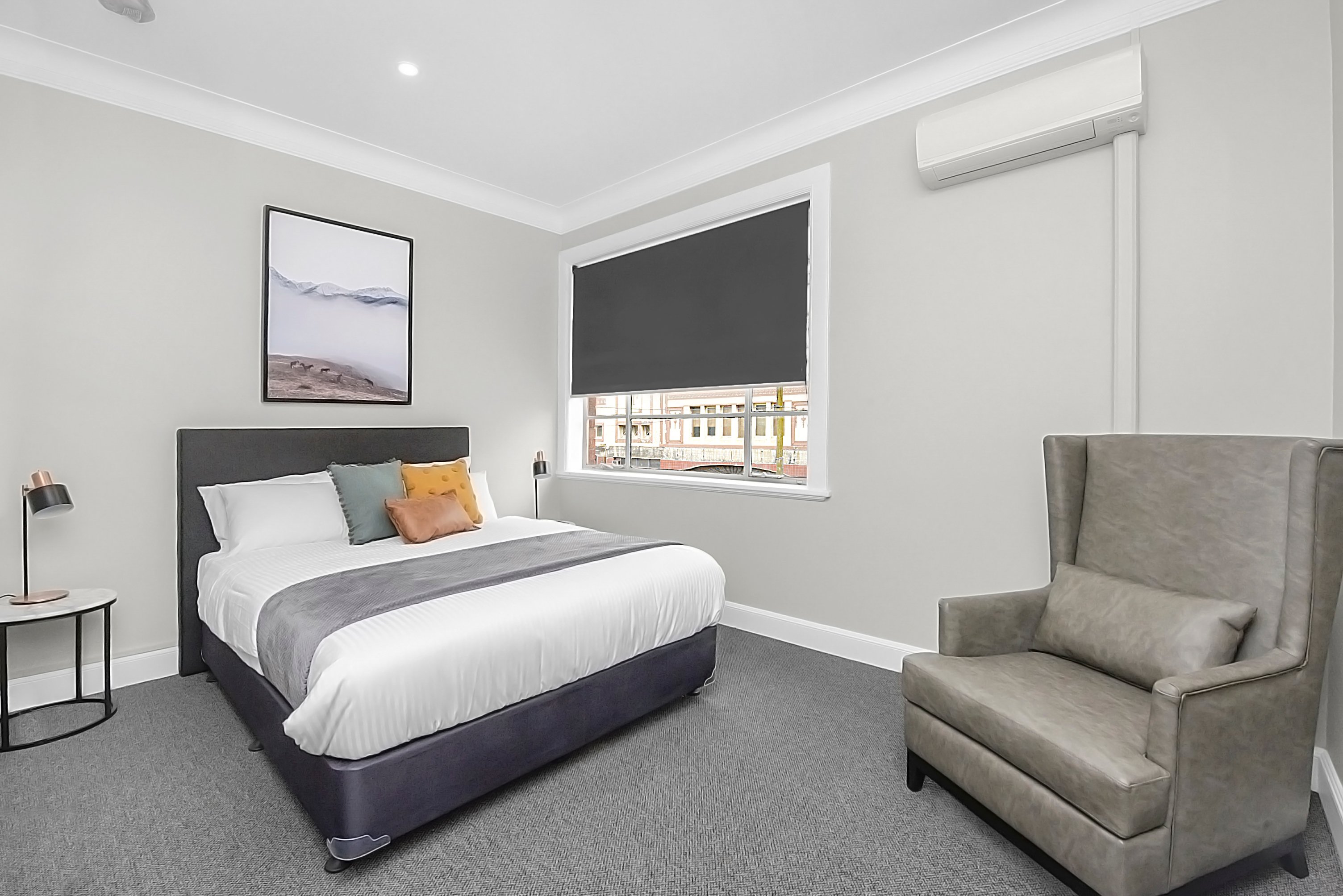 Horse & Jockey Hotel, Homebush-官方